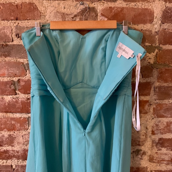 DAVID’S BRIDAL Short Crinkle Chiffon Dress Pool 10 - Picture 6 of 8